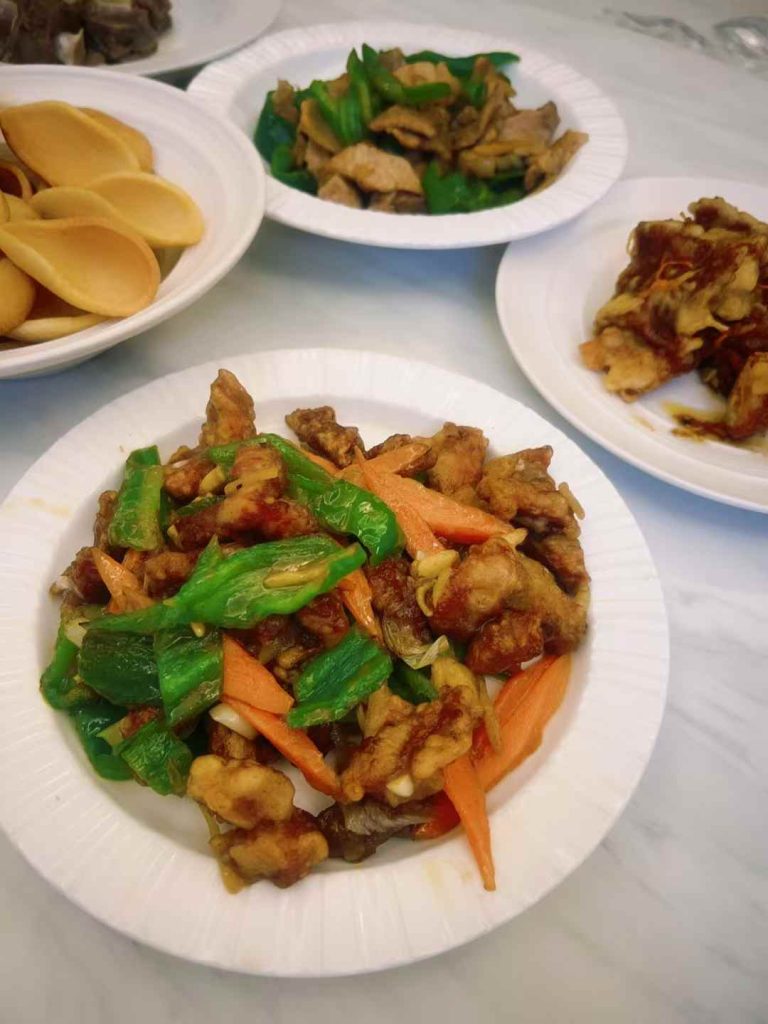 偶尔也下个厨，今晚吃家乡菜。2
